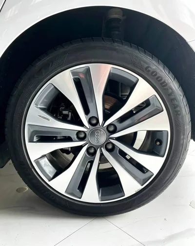 Фото 18 Audi A3L Limousine 35 TFSI