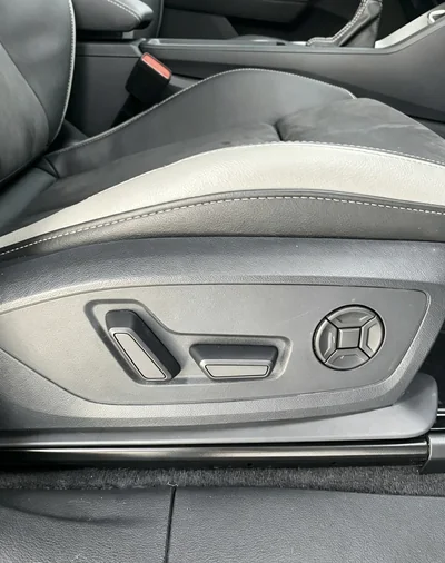 Фото 18 Audi Q3