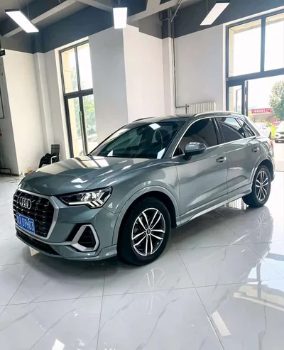 Фото 2 Audi Q3