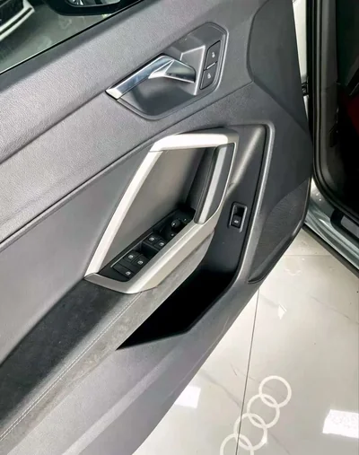 Фото 17 Audi Q3