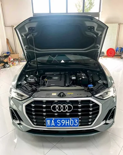 Фото 19 Audi Q3