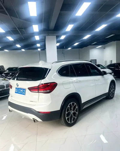 Фото 4 BMW X1
