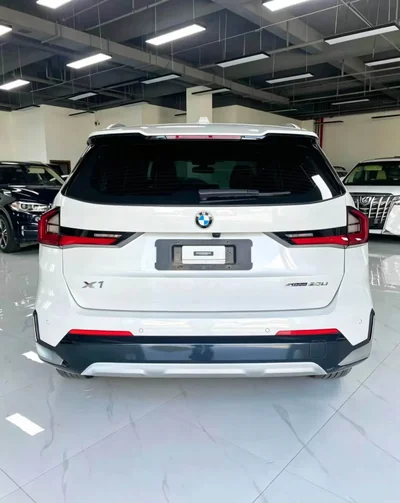 Фото 6 BMW X1