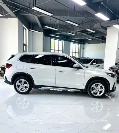 Фото 7 BMW X1
