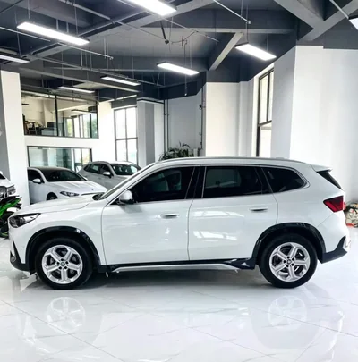 Фото 8 BMW X1