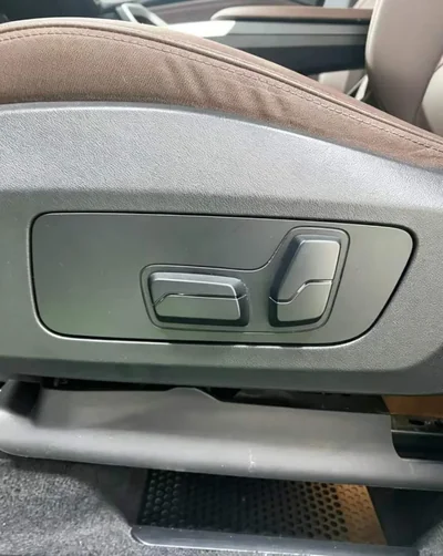 Фото 20 BMW X1