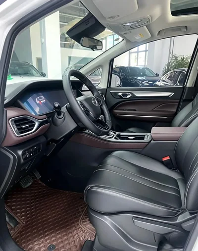 Фото 7 GAC Trumpchi M6