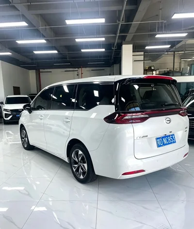 Фото 6 GAC Trumpchi M6