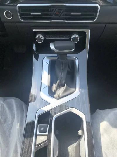 Фото 10 Geely Coolray