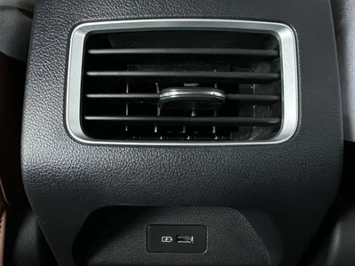 Фото 21 Geely Vision X6 PRO