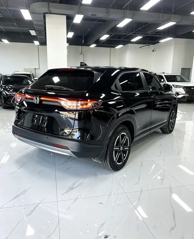 Фото 6 Honda Vezel