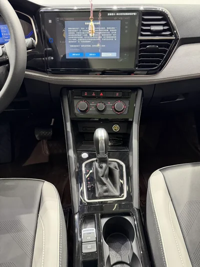 Фото 12 Jetta VS7 280TSI