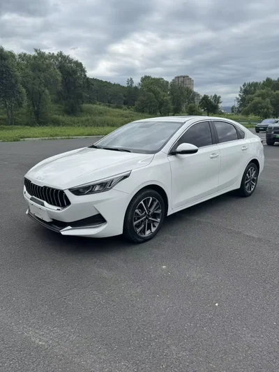 Фото 3 Kia K3