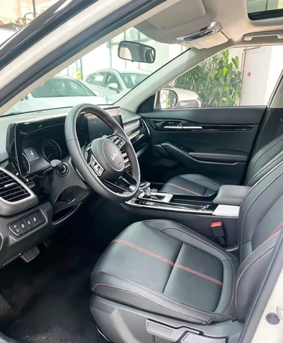 Фото 8 Kia KX3
