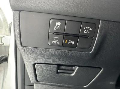 Фото 9 Mazda Atenza