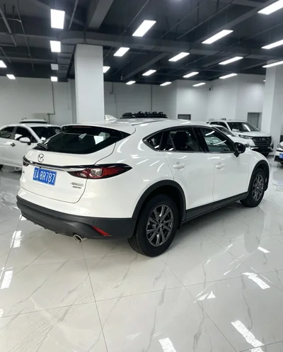 Фото 2 Mazda CX-4