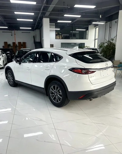 Фото 4 Mazda CX-4
