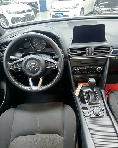 Фото 7 Mazda CX-4