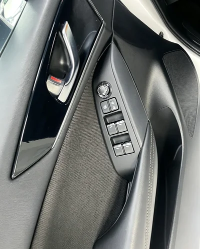 Фото 15 Mazda CX-4