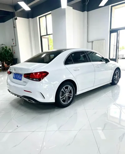 Фото 2 Mercedes-Benz A180
