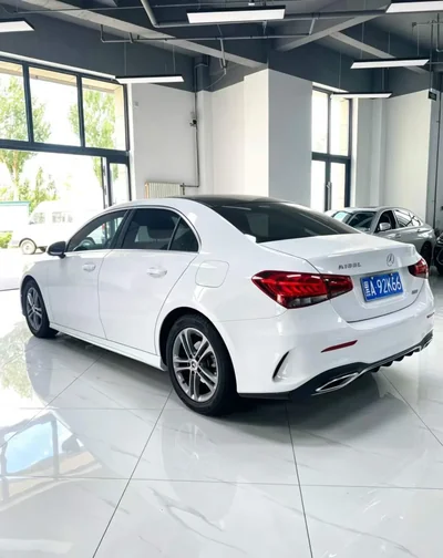 Фото 4 Mercedes-Benz A180