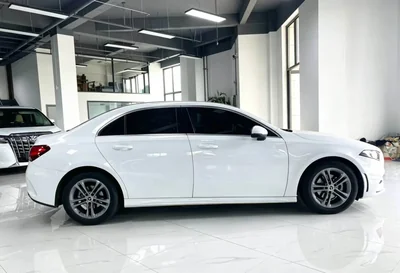 Фото 8 Mercedes-Benz A180