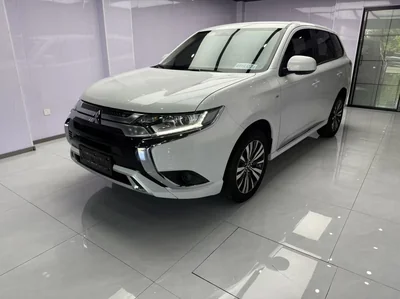 Фото 2 Mitsubishi Outlander