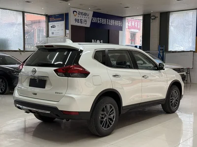 Фото 4 Nissan X-Trail