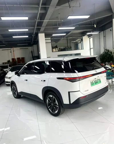 Фото 5 Toyota BZ3X