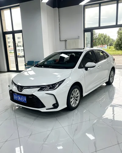 Фото 3 Toyota Corolla
