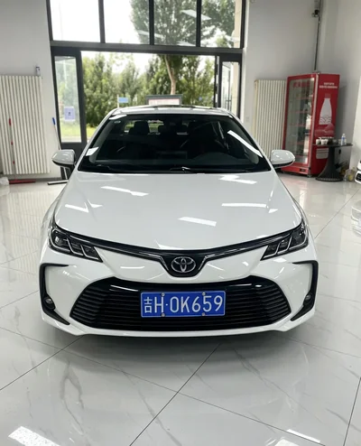 Фото 2 Toyota Corolla