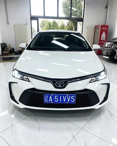 Фото 2 Toyota Corolla