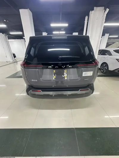 Фото 5 Toyota RAV4