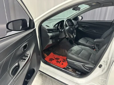 Фото 7 Toyota Yaris L Zhixuan X