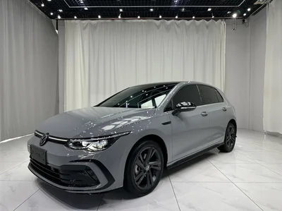 Фото 2 Volkswagen Golf
