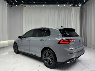 Фото 6 Volkswagen Golf