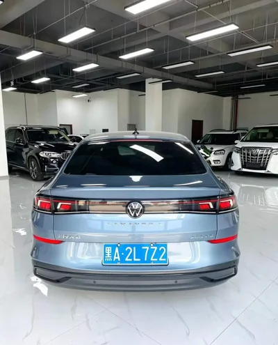 Фото 5 Volkswagen Lamando L