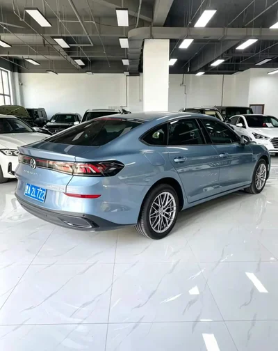 Фото 6 Volkswagen Lamando L