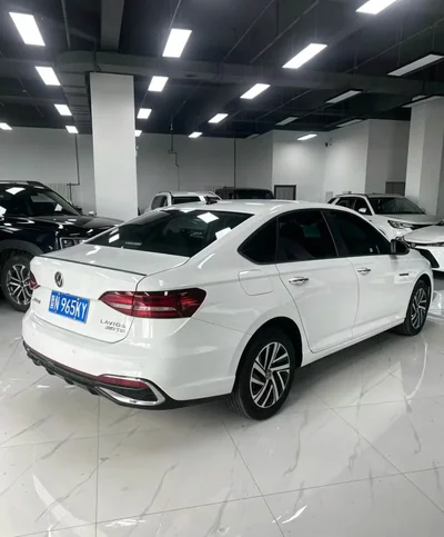 Фото 4 Volkswagen Lavida
