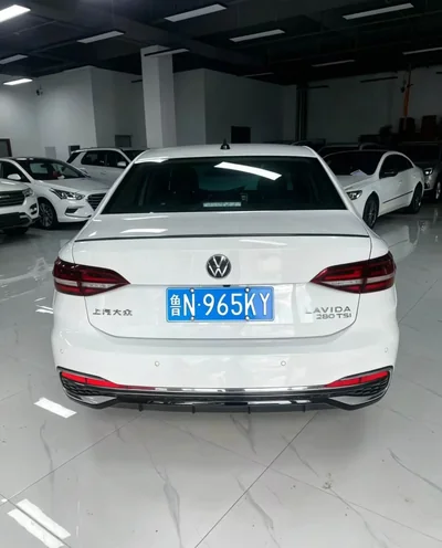 Фото 5 Volkswagen Lavida