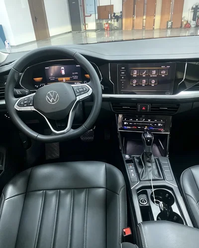 Фото 8 Volkswagen Passat