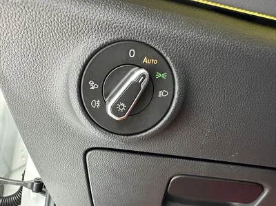 Фото 9 Volkswagen Sagitar