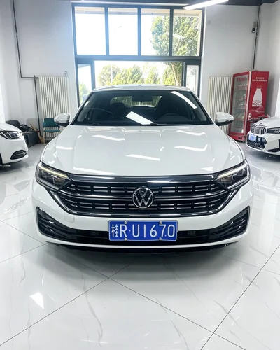Фото 3 Volkswagen Sagitar