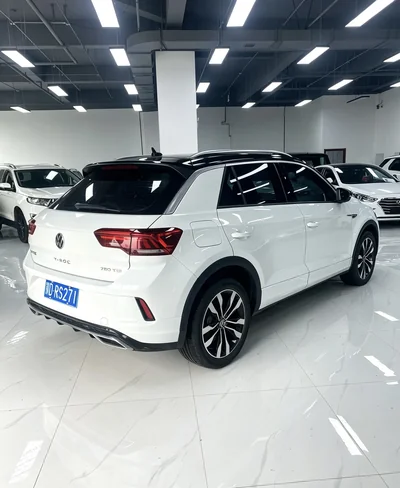Фото 2 Volkswagen T-Roc
