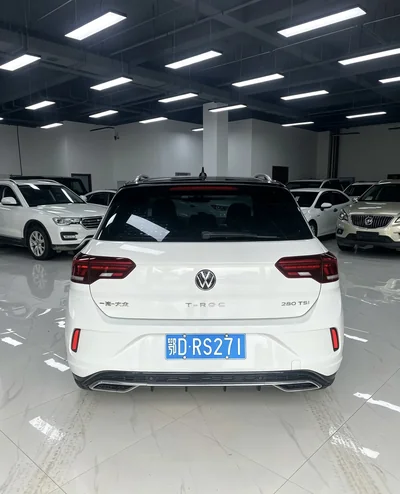 Фото 3 Volkswagen T-Roc