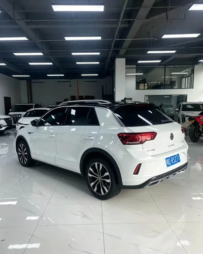 Фото 4 Volkswagen T-Roc