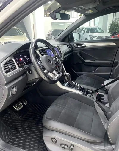 Фото 8 Volkswagen T-Roc