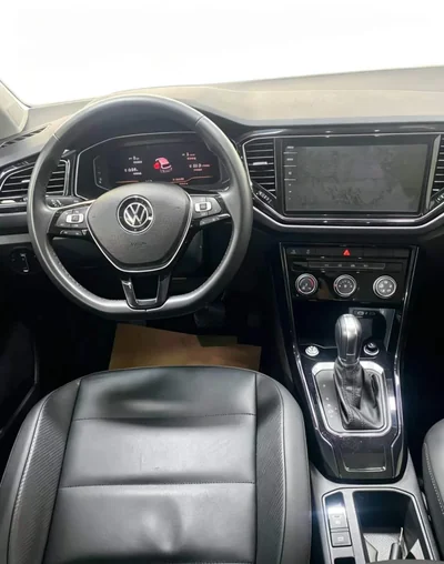 Фото 8 Volkswagen T-Roc