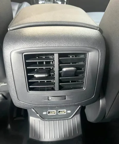 Фото 13 Volkswagen T-Roc