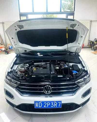 Фото 17 Volkswagen T-Roc